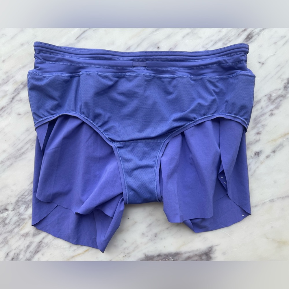 NWOT lululemon HR find your pace short sz 8, charged indigo - RARE/DISCONTINUED - Picture 11 of 13